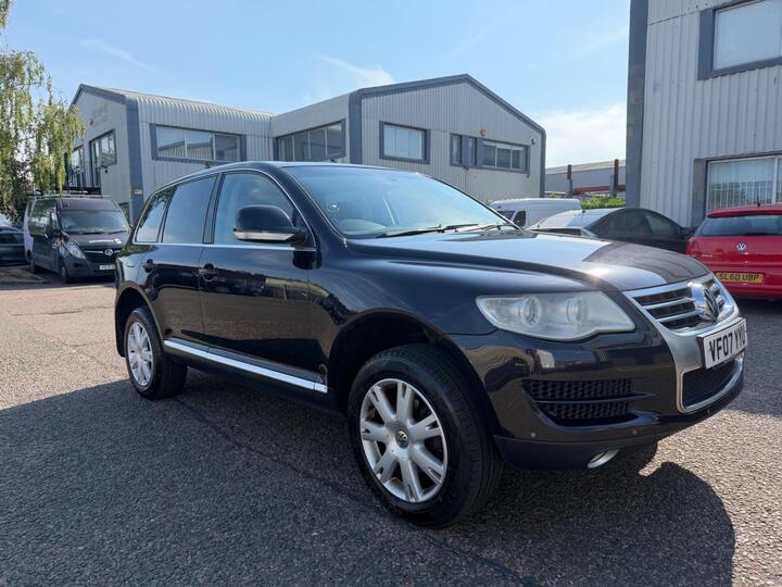 Volkswagen Touareg 2.5 TDI DPF SE 5dr