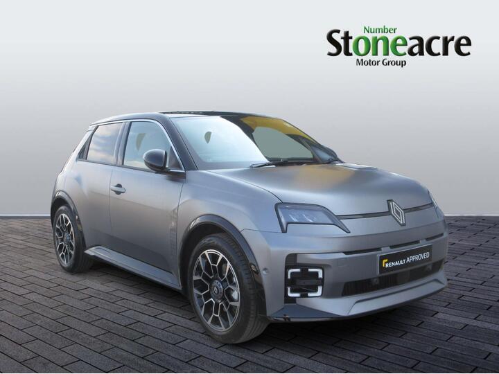 Renault 5 E-Tech Electric Comfort Range 52kWh Roland Garros+ Auto 5dr
