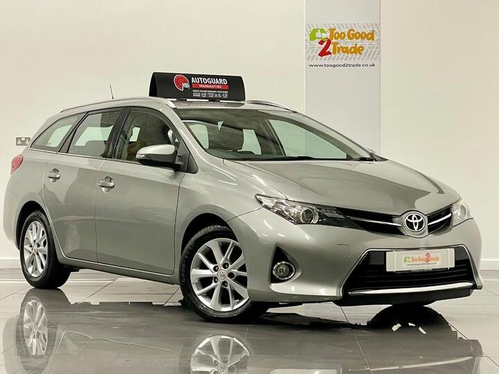 Toyota Auris 1.4 D-4D Icon Touring Sports Euro 5 (s/s) 5dr