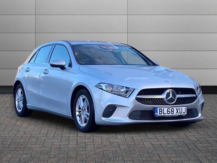 Mercedes-Benz A Class 1.5 A180d SE (Executive) 7G-DCT Euro 6 (s/s) 5dr