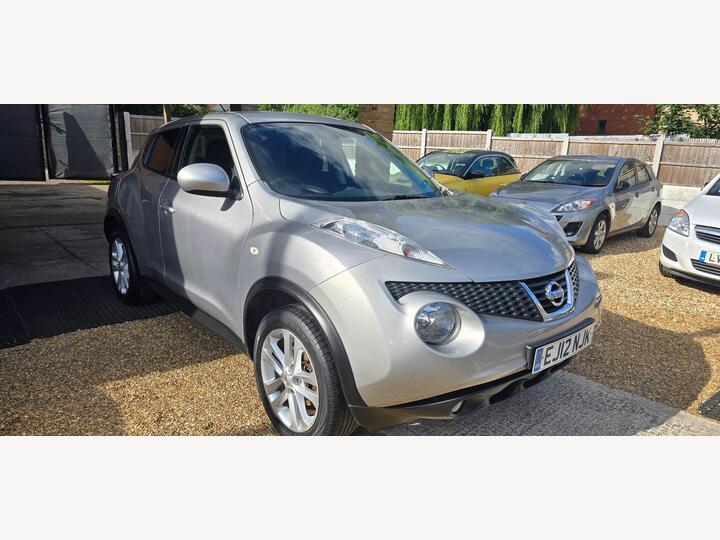 Nissan Juke 1.6 Acenta Premium Euro 5 (s/s) 5dr