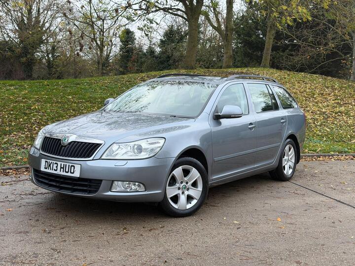 Skoda Octavia 1.6 TDI Elegance Euro 5 5dr