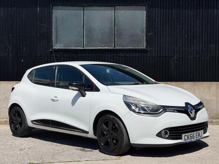 Renault Clio 1.2 16V Dynamique Nav Euro 6 5dr Renault Clio 1.2 16V Dynamique Nav Euro 6 5dr