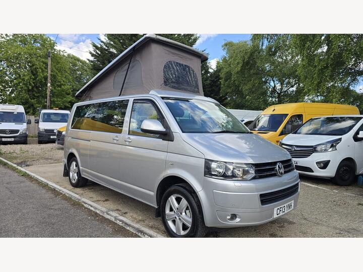 Volkswagen Caravelle 2.0 TDI BlueMotion Tech SE Euro 5 (s/s) 5dr