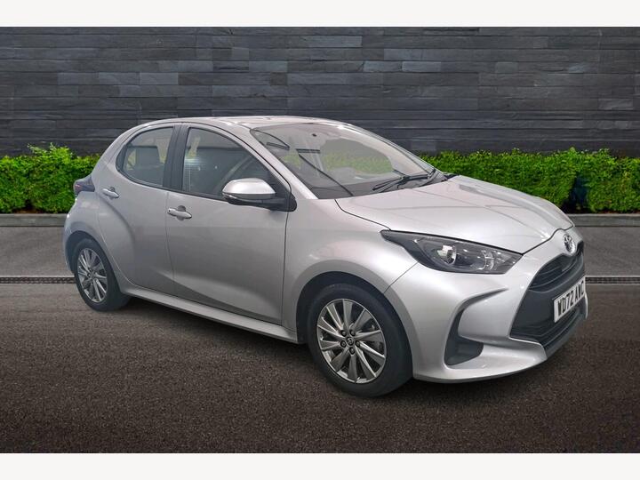 Toyota Yaris 1.5 VVT-h Icon E-CVT Euro 6 (s/s) 5dr