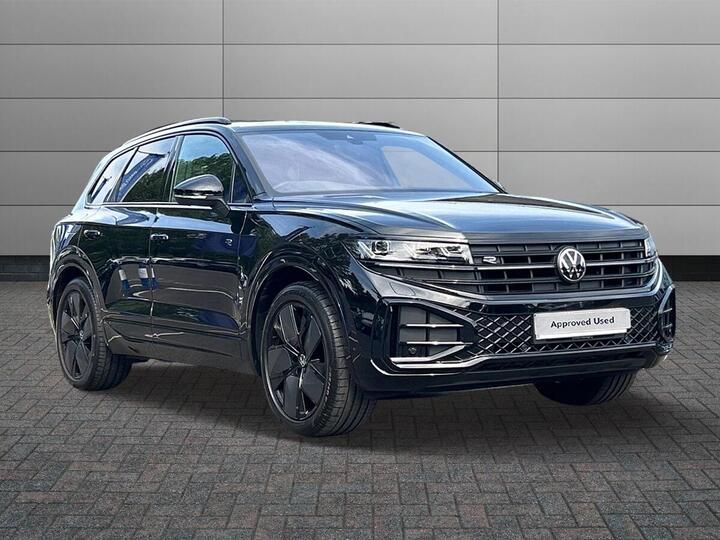 Volkswagen Touareg 3.0 TDI V6 Black Edition Tiptronic 4Motion Euro 6 (s/s) 5dr