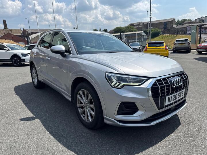 Audi Q3 1.5 TFSI CoD 35 Sport Euro 6 (s/s) 5dr