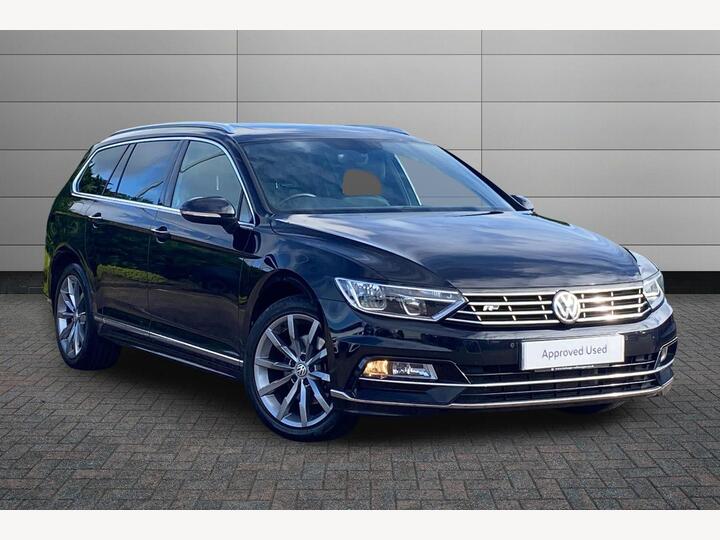 Volkswagen Passat 2.0 TDI R-Line Euro 6 (s/s) 5dr Volkswagen Passat 2.0 TDI R-Line Euro 6 (s/s) 5dr