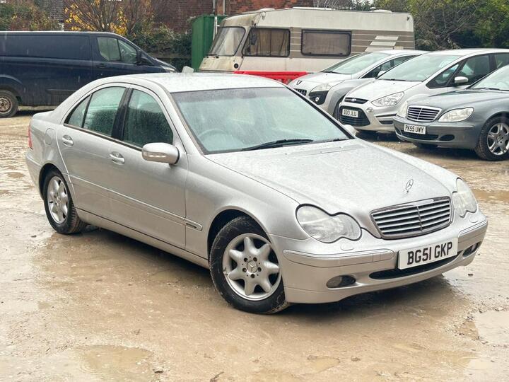 Mercedes-Benz C Class 2.1 C220 CDI Elegance 4dr Mercedes-Benz C Class 2.1 C220 CDI Elegance 4dr