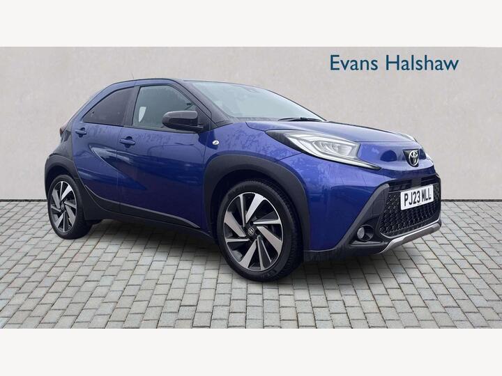 Toyota AYGO X HATCHBACK 1.0 VVT-i Exclusive Euro 6 (s/s) 5dr Toyota AYGO X HATCHBACK 1.0 VVT-i Exclusive Euro 6 (s/s) 5dr