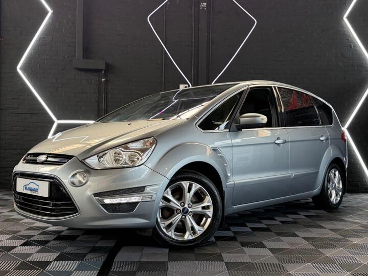 Ford S-MAX 2.0T EcoBoost Titanium Powershift Euro 5 5dr