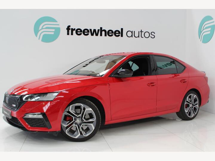 Skoda Octavia 2.0 TSI VRS DSG Euro 6 (s/s) 5dr Skoda Octavia 2.0 TSI VRS DSG Euro 6 (s/s) 5dr