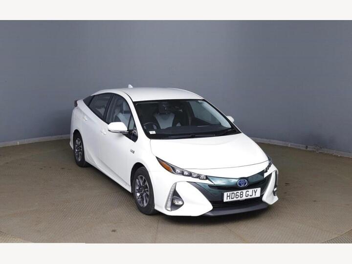 Toyota Prius 1.8 VVT 8.8kWh Business Edition Plus CVT Euro 6 (s/s) 5dr