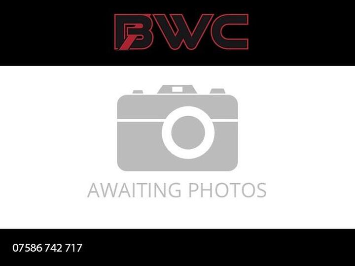 Nissan QASHQAI 1.3 DIG-T N-Connecta Euro 6 (s/s) 5dr