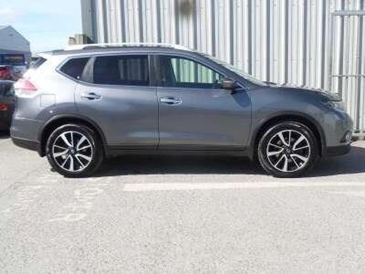 Nissan X-TRAIL 2.0 DCi Tekna XTRON Euro 6 (s/s) 5dr Nissan X-TRAIL 2.0 DCi Tekna XTRON Euro 6 (s/s) 5dr