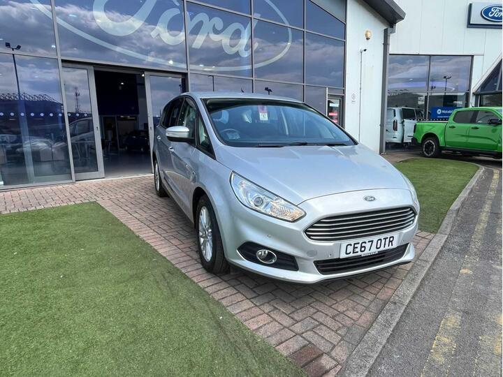 Ford S-Max 2.0 TDCi Zetec Euro 6 (s/s) 5dr