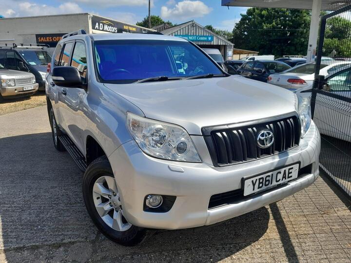 Toyota Land Cruiser 3.0 D-4D LC3 Auto 4WD Euro 5 5dr