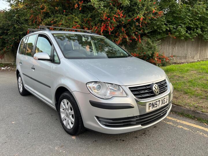 Volkswagen Touran 1.6 S 5dr (7 Seats)