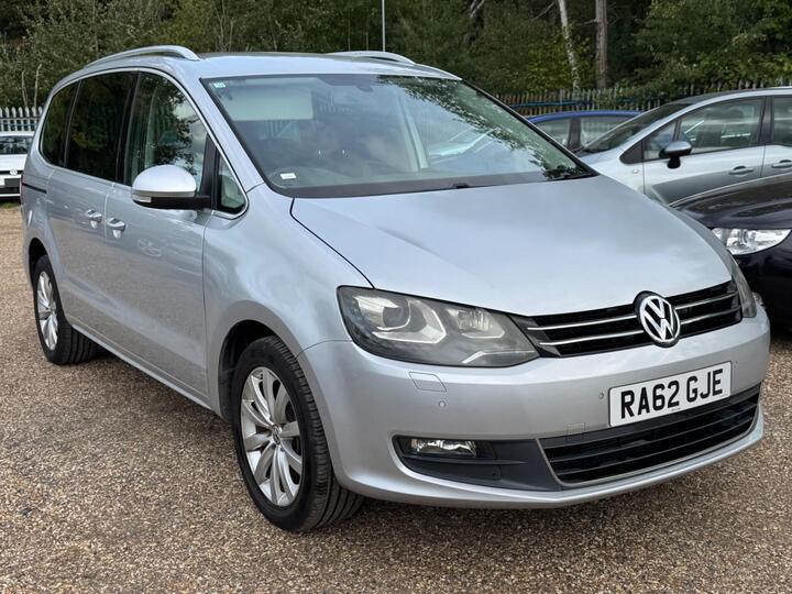 Volkswagen Sharan 1.4 TSI BlueMotion Tech SE DSG Euro 5 (s/s) 5dr Volkswagen Sharan 1.4 TSI BlueMotion Tech SE DSG Euro 5 (s/s) 5dr
