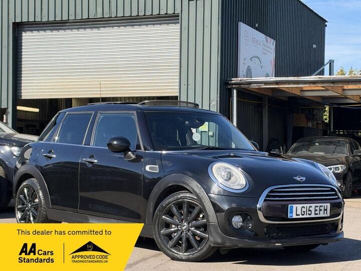 MINI HATCH 1.5 Cooper Auto Euro 6 (s/s) 5dr