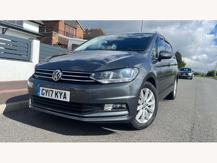 Volkswagen Touran 2.0 TDI BlueMotion Tech SEL DSG Euro 6 (s/s) 5dr