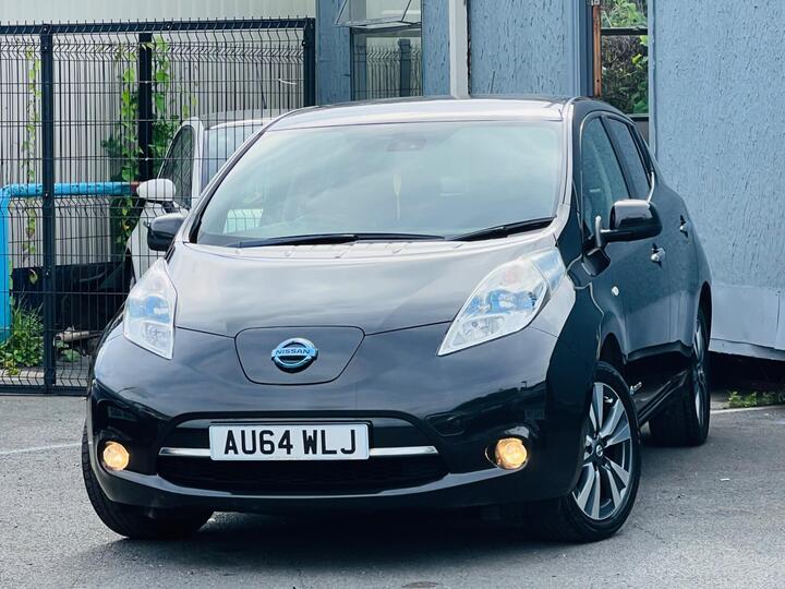 Nissan Leaf 24kWh Tekna Auto 5dr Nissan Leaf 24kWh Tekna Auto 5dr