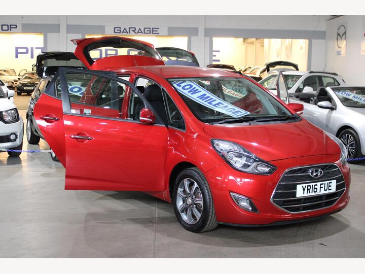 Hyundai Ix20 1.4 Blue Drive SE Euro 6 (s/s) 5dr Hyundai Ix20 1.4 Blue Drive SE Euro 6 (s/s) 5dr