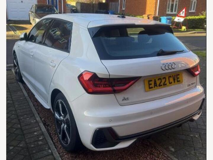 Audi A1 1.0 TFSI 25 S Line Sportback S Tronic Euro 6 (s/s) 5dr