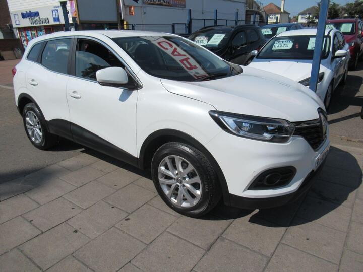 Renault Kadjar 1.3 TCe Play EDC Euro 6 (s/s) 5dr