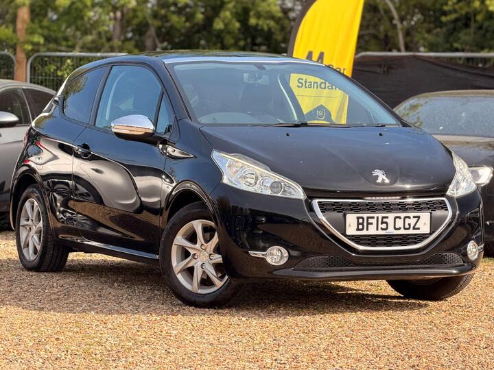 Peugeot 208 1.2 VTi PureTech Style Euro 5 3dr
