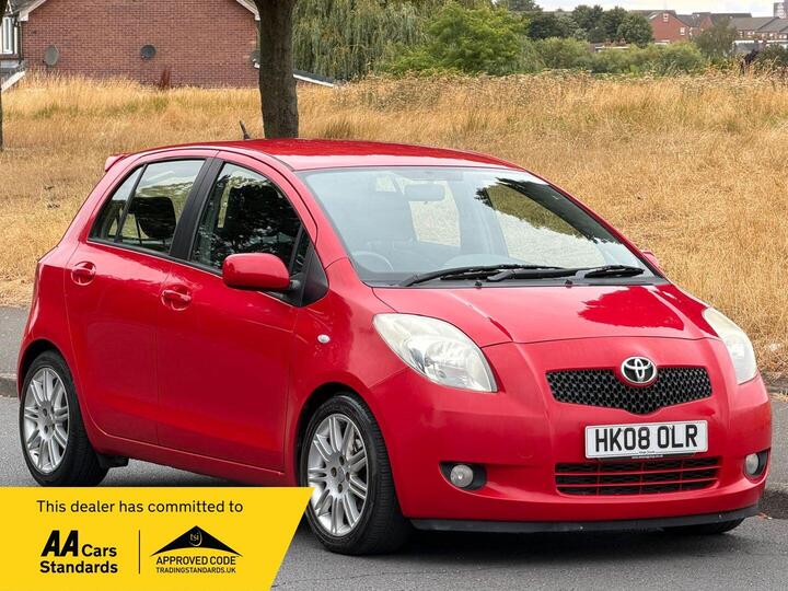 Toyota Yaris 1.3 VVT-i SR 5dr