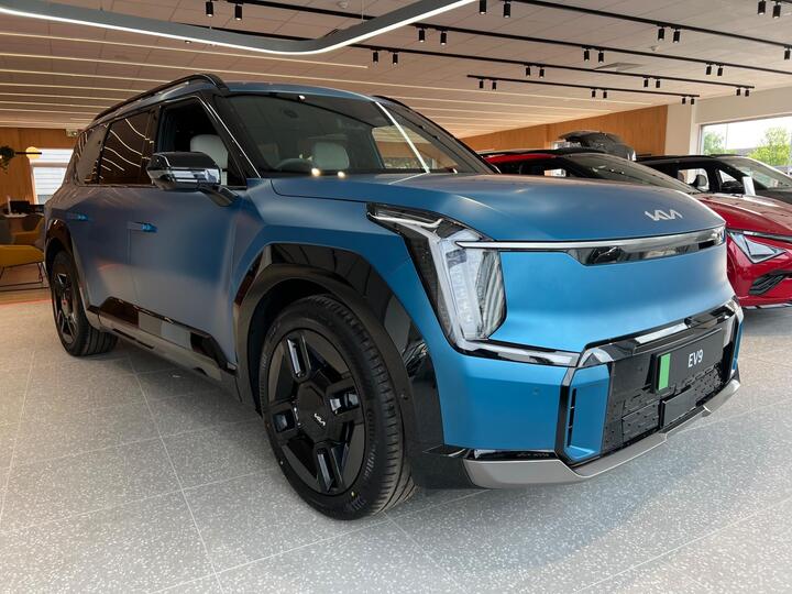 Kia EV9 99.8kWh GT-Line S Auto AWD 5dr (6 Seat)