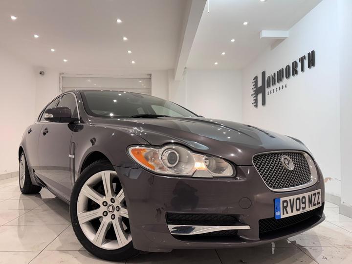 Jaguar XF 2.7d V6 Luxury Auto Euro 4 4dr