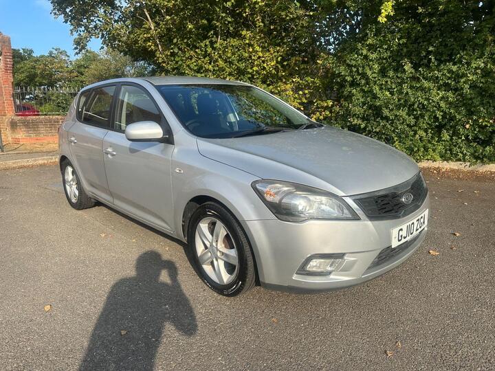 Kia Ceed 1.6 2 Euro 4 5dr