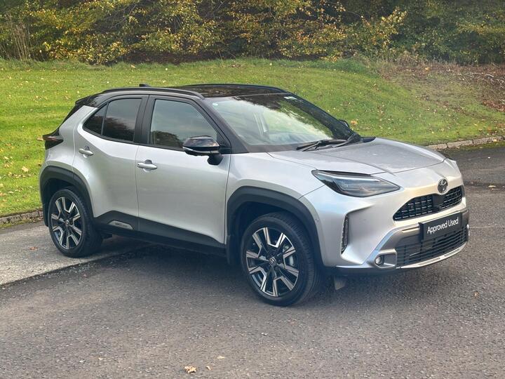 Toyota Yaris Cross 1.5 VVT-h Premiere Edition E-CVT Euro 6 (s/s) 5dr Toyota Yaris Cross 1.5 VVT-h Premiere Edition E-CVT Euro 6 (s/s) 5dr