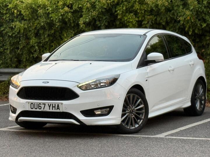 Ford Focus 1.0T EcoBoost ST-Line Auto Euro 6 (s/s) 5dr
