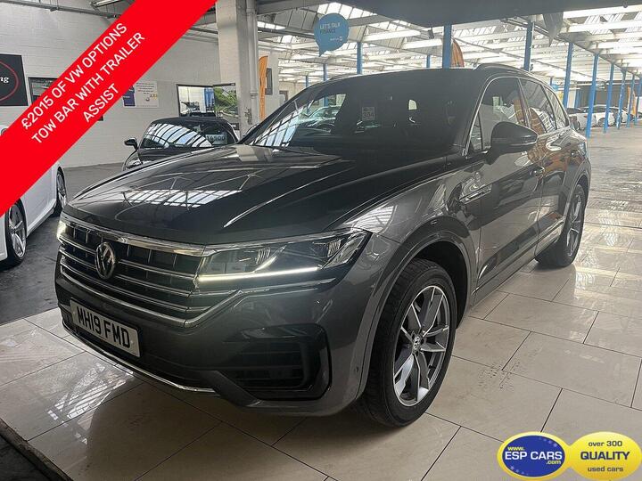 Volkswagen Touareg 3.0 TDI V6 R-Line Tech Tiptronic 4Motion Euro 6 (s/s) 5dr