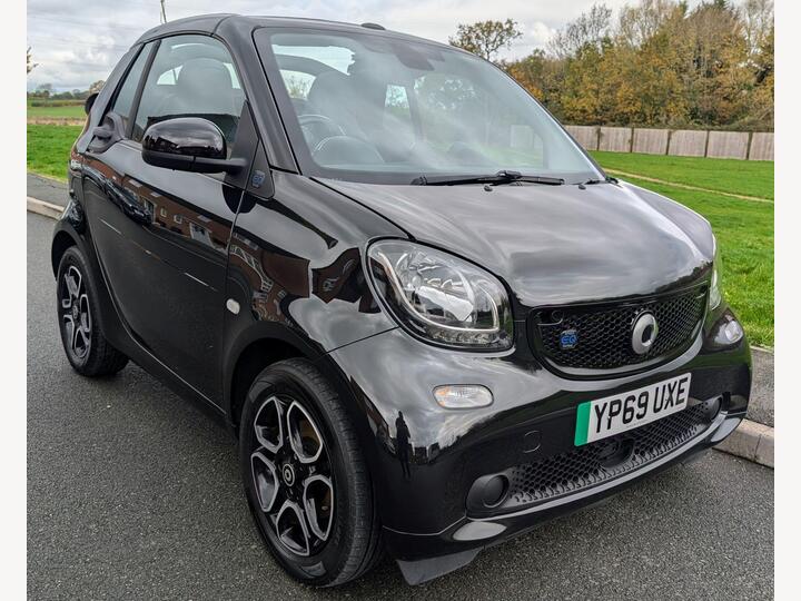 Smart Fortwo 17.6kWh Prime (Premium) Cabriolet Auto 2dr (22kW Charger)