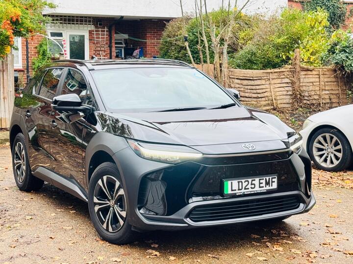 Toyota BZ4X 71.4kWh Motion Auto 5dr (11kW OBC)