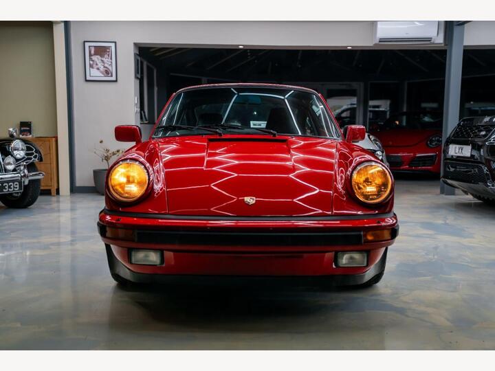 Porsche 911 CARRERA Stunning Porsche 911 Carrera