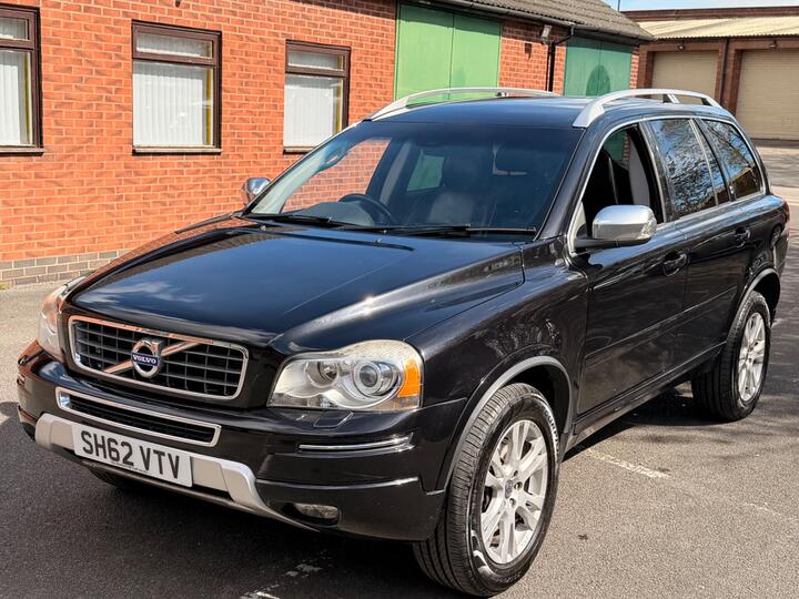 Volvo XC90 2.4 D5 Executive Geartronic 4WD Euro 5 5dr