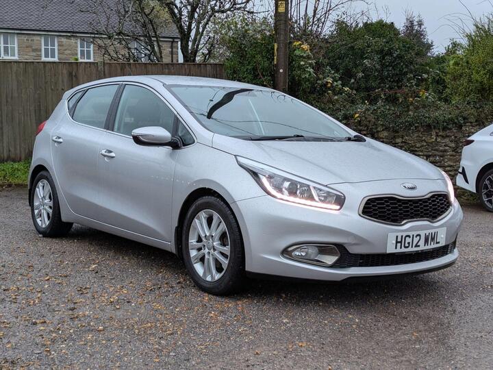Kia Ceed 1.6 GDi EcoDynamics 2 Euro 5 (s/s) 5dr