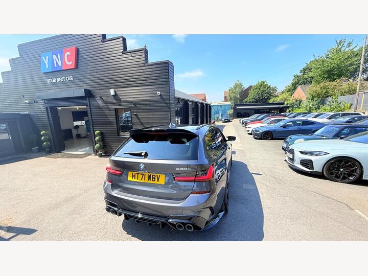 BMW 3 Series 2.0 330e 12kWh M Sport Touring Auto Euro 6 (s/s) 5dr