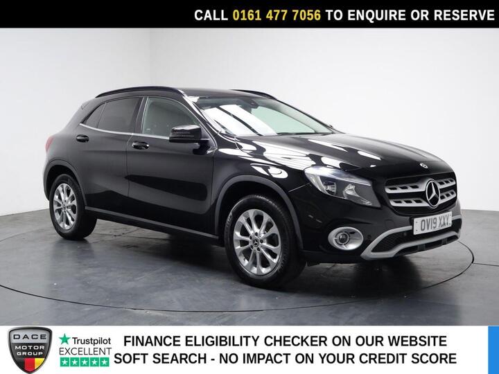 Mercedes-Benz GLA 1.6 GLA200 SE (Executive) Euro 6 (s/s) 5dr