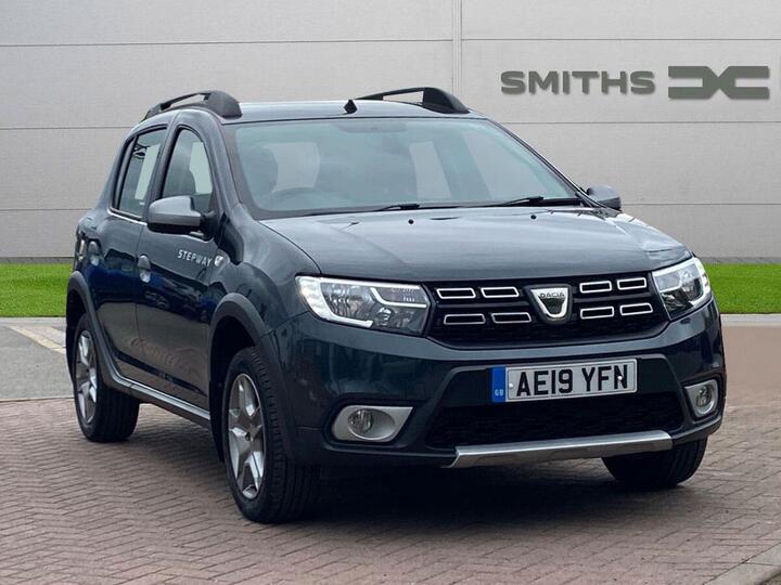 Dacia Sandero Stepway 0.9 TCe Essential Euro 6 (s/s) 5dr