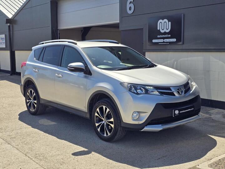 Toyota RAV4 2.0 D-4D Invincible 2WD Euro 5 (s/s) 5dr