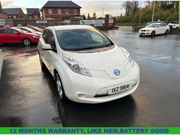 Nissan LEAF 24kWh Acenta Auto 5dr Nissan LEAF 24kWh Acenta Auto 5dr