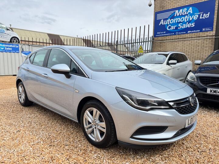 Vauxhall Astra 1.6 CDTi EcoFLEX Tech Line Euro 6 (s/s) 5dr