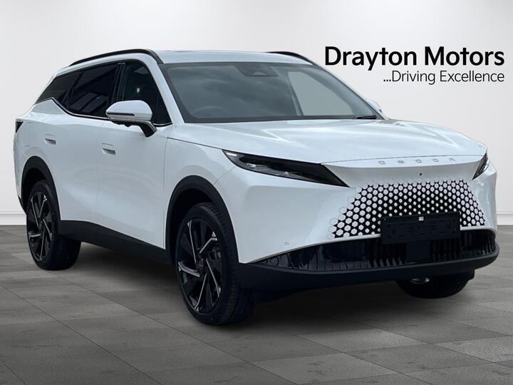 OMODA 7 1.5T SHS 18.4kWh Noble DHT1 Euro 6 (s/s) 5dr