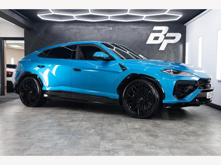 Lamborghini Urus 4.0 V8 BiTurbo 25.9kWh SE Auto 4WD Euro 6 5dr Lamborghini Urus 4.0 V8 BiTurbo 25.9kWh SE Auto 4WD Euro 6 5dr